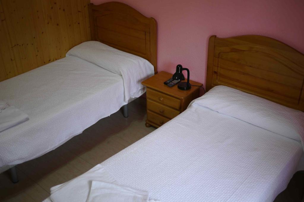 Hostal El Alba Брунете Номер фото